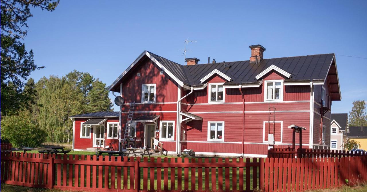 Furudals Vandrarhem Och Sjoecamping Exterior foto