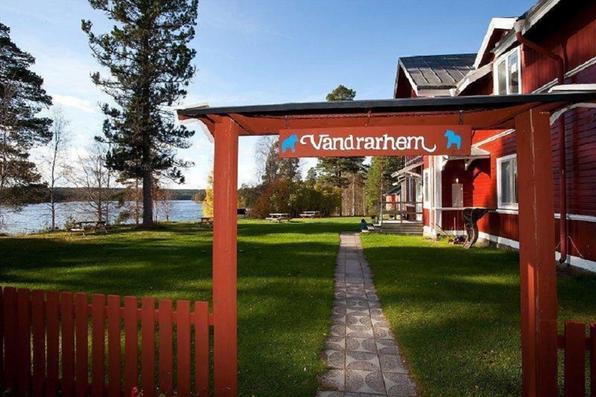 Furudals Vandrarhem Och Sjoecamping Exterior foto